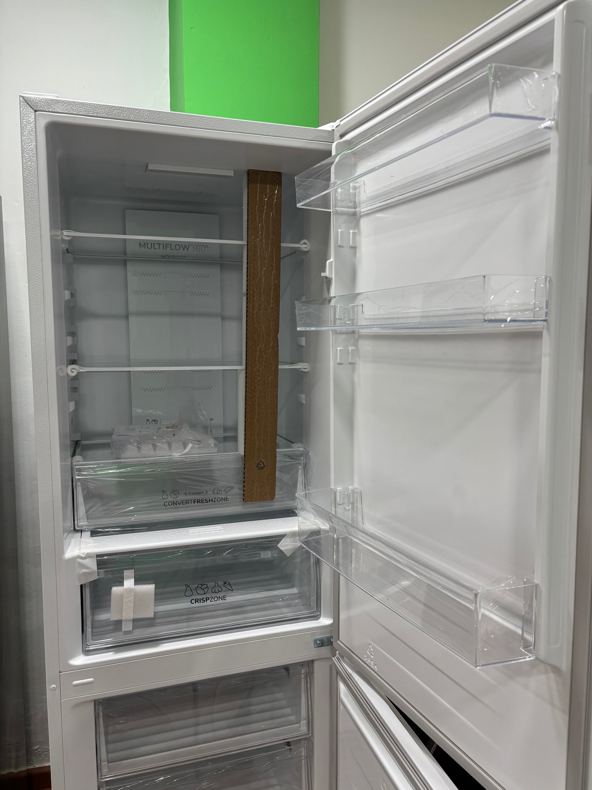 FRIGORÍFICO GORENJE COMBI NOFROST 186cm